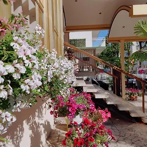 https://hotel-mia.emilia-romagnahotels.net