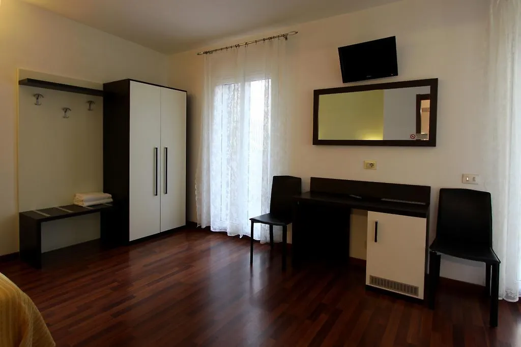 Lux Hotel Durante Milan