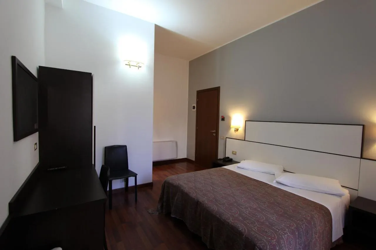 Lux Hotel Durante Milano