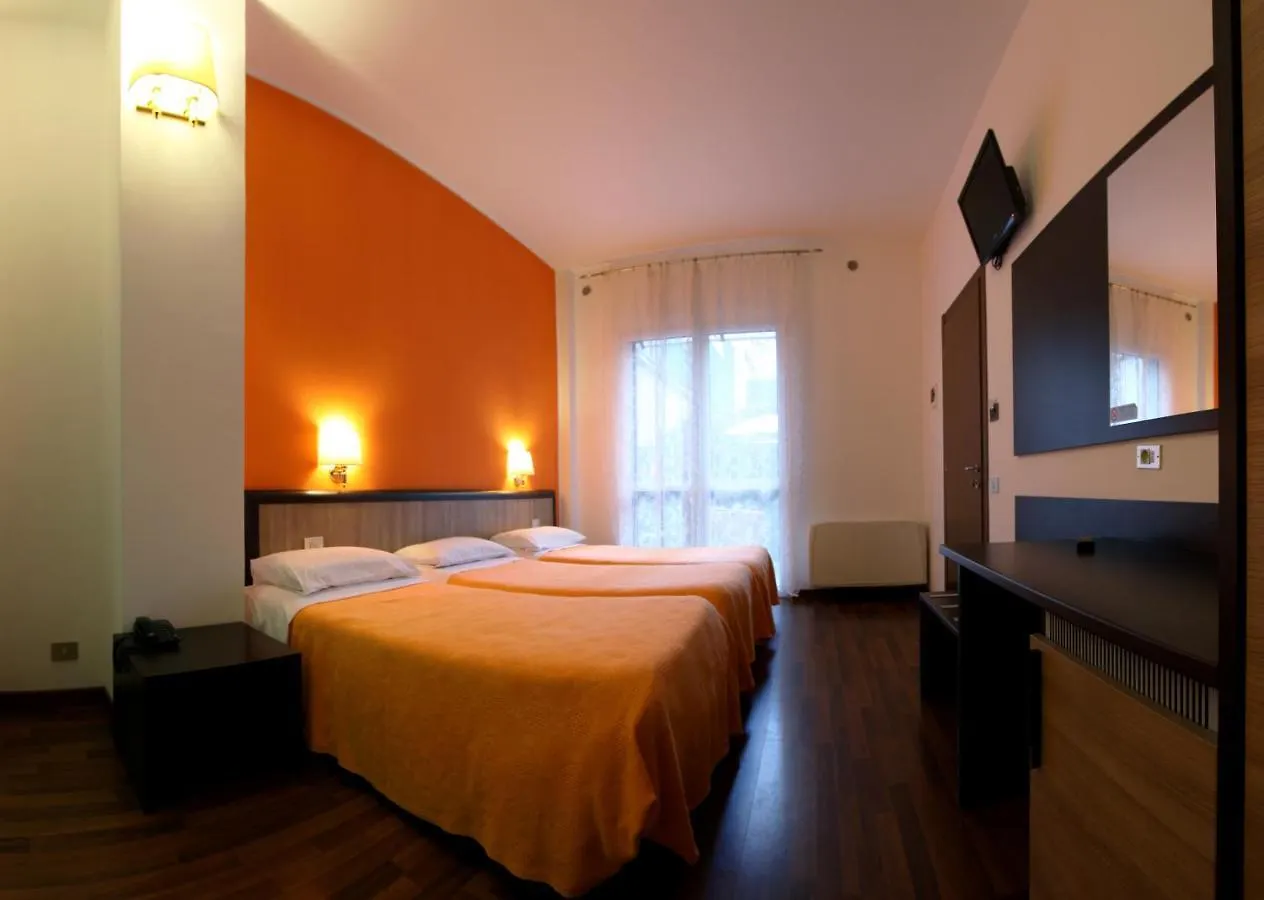 Lux Hotel Durante Milano