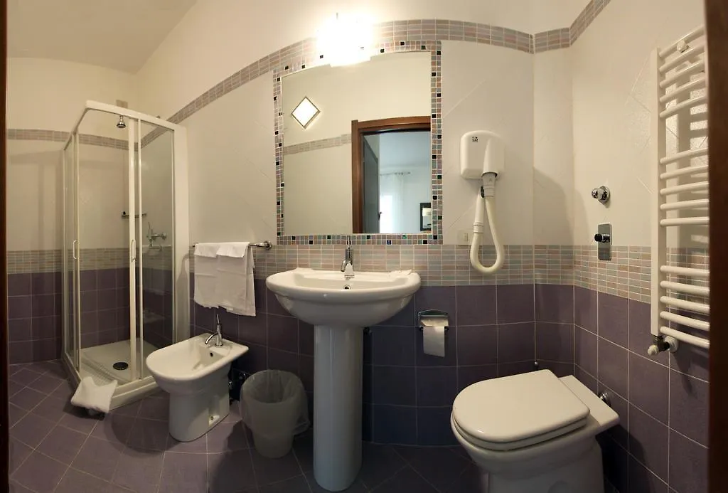 Lux Hotel Durante Milano İtalya